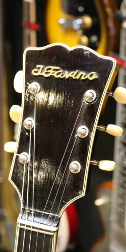 Favino Type ES335 Sunburst des 1960's