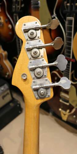 Fender Jazz Bass Lake Placid Blue de 1965