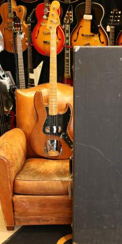Fender Jazz Bass Mocha Brown de 1973