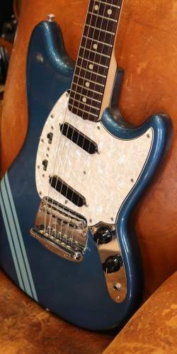 Fender Mustang Blue Competition de 1972