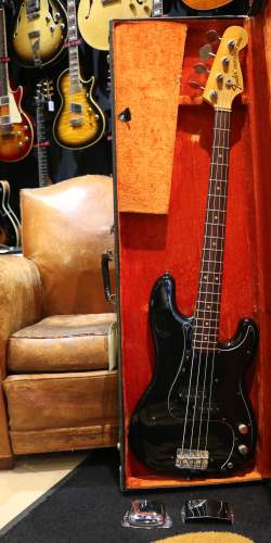 Fender Precision Bass Black de 1976