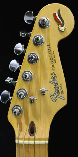 Fender Stratocaster Aluminium Purple 40ème anniversaire de 1994