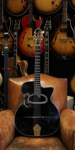 Bortolo Busato 46 Bis jazz/manouche Black de 1930's