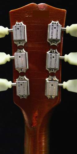 Gibson ES-335 Burgundy Sparkle Maestro de 1968