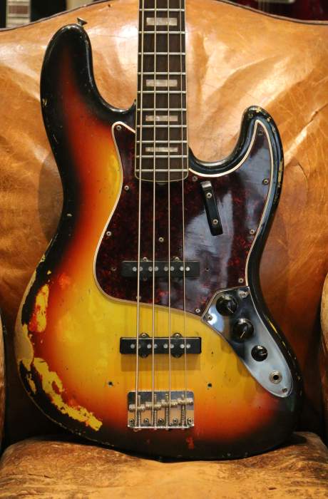 Fender Jazz Bass sunburst de 1967