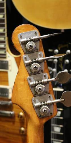 Fender Jazz Bass Black touche érable de 1972