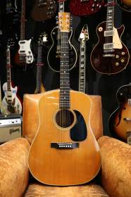 Martin D-28 Naturelle de 1971