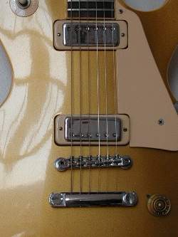 Gibson Les Paul Deluxe Gold Top