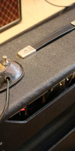 Fender Deluxe Reverb "Blackface" No Logo de 1964