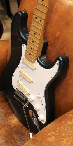 Fender Strat Plus Deluxe Gun Metal Blue de 1989