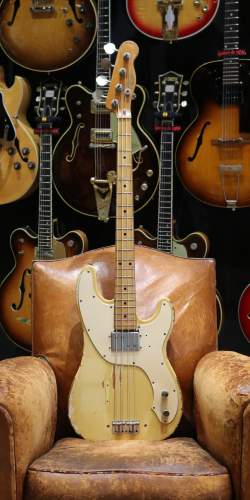 Fender Telecaster Bass Olympic White de 1972