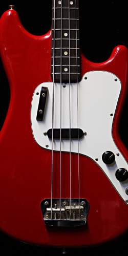 Fender Musicmaster Bass Dakota Red de 1974